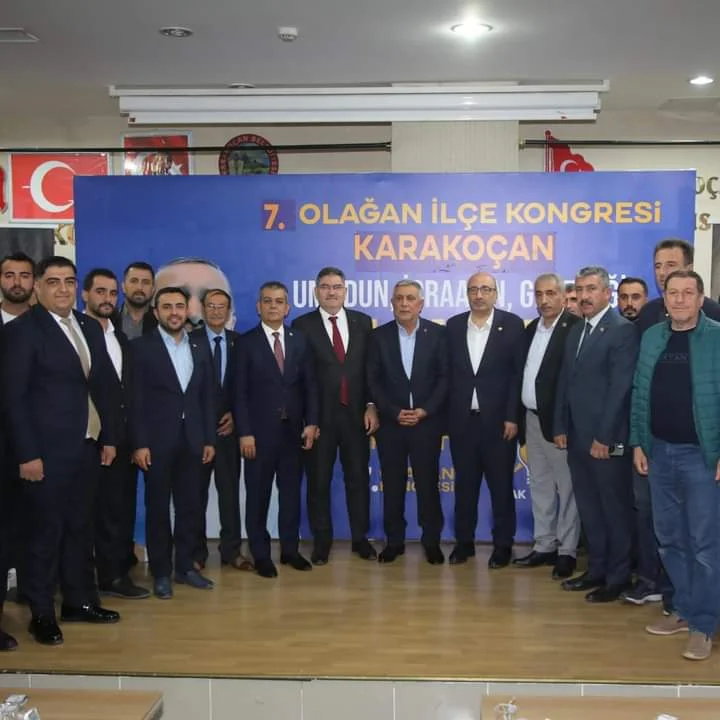 AK Parti Karakoçan İlçe Kongresinde Ülküşan Özdemir Yeniden Başkan Seçildi