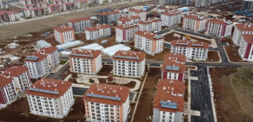 TOKİ Elazığ’daki Deprem Konutlarının Yapım Sürecini Paylaştı