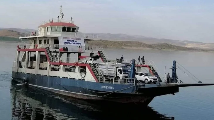 Feribot Seferleri Bayramın İlk Günü Ücretsiz