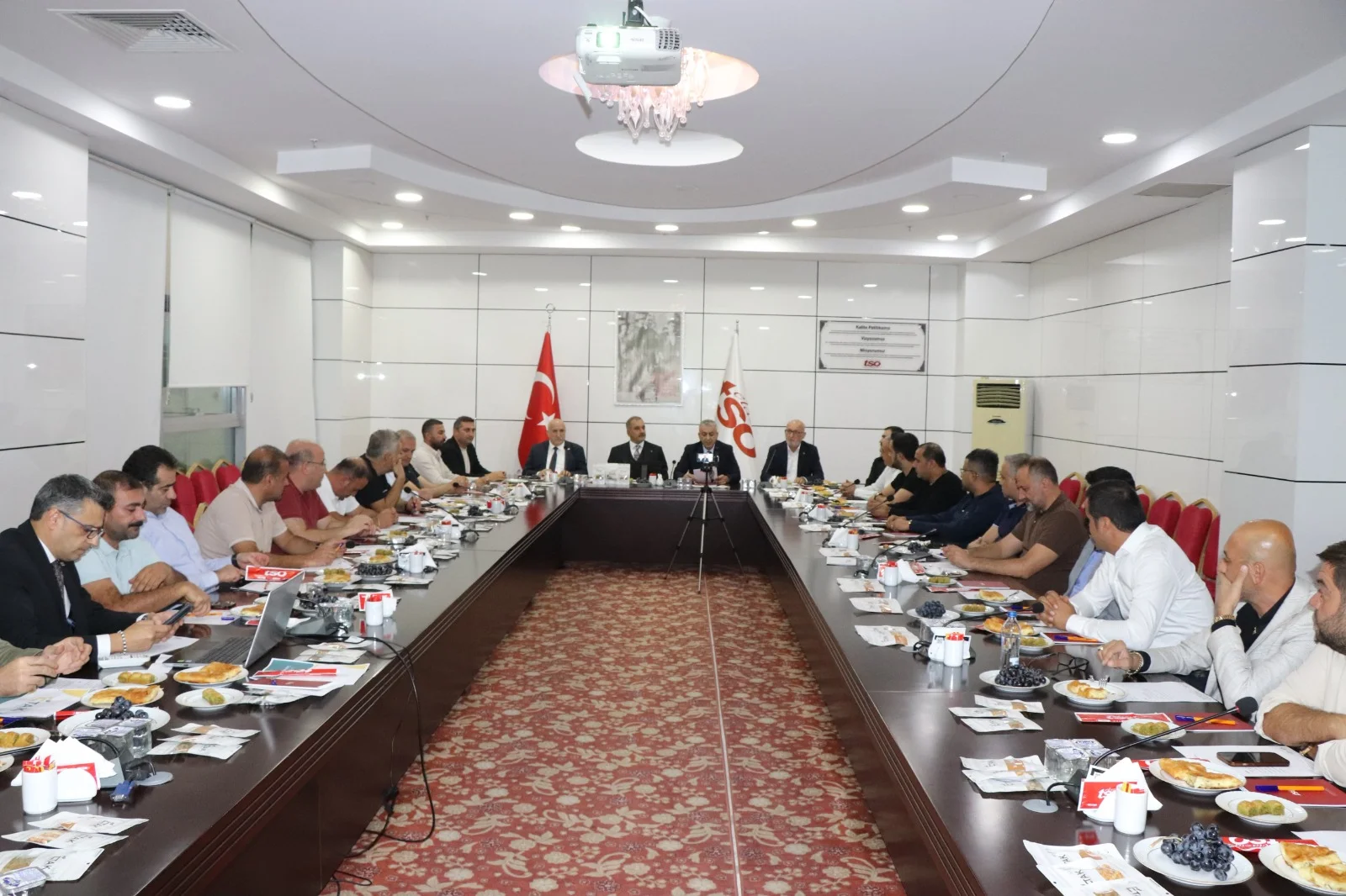 Elazığ TSO Başkanı Alan: “Merkezde Yıkılan Binalar Hızlıca Dönüştürülmeli”