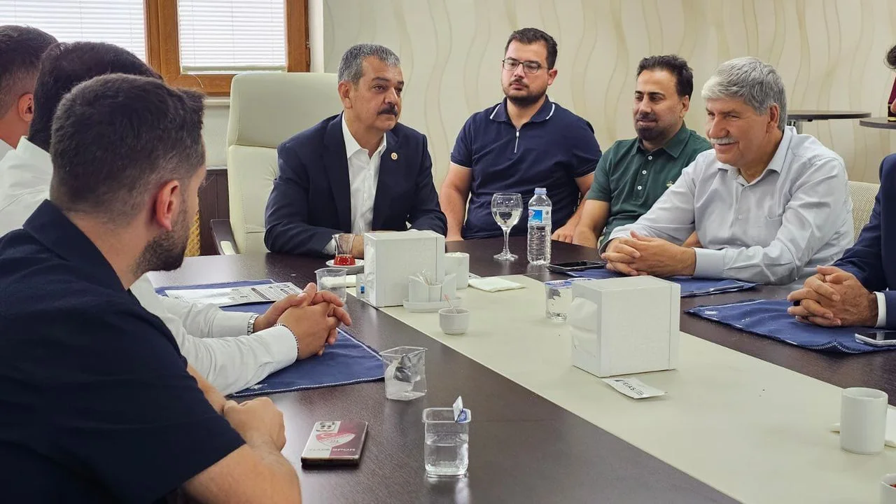 Milletvekili Erol Keleş’ten Elazığspor’a Tam Destek: ‘Şehrin Ortak Değeri’