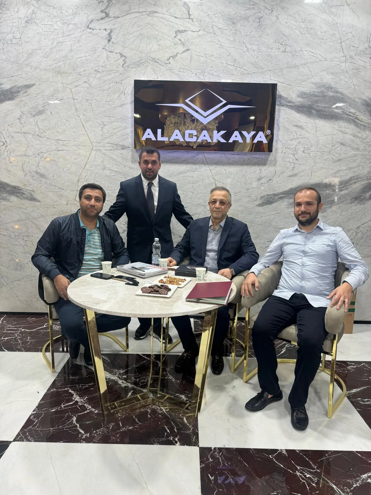 Elazığ Firmaları İtalya’da Uluslararası Mermer Fuarına Katıldı