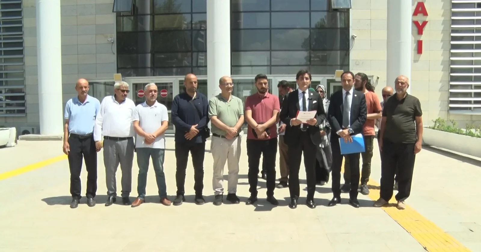 Saadet Partisi’nden Kamu Görevlileri Hakkında Suç Duyurusu