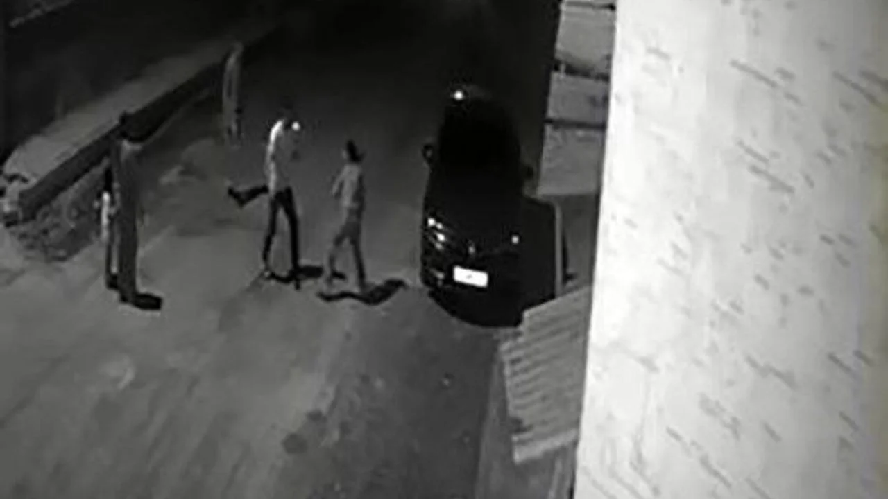 Elazığ’da Gece Yarısı Şiddet Sanılan Görüntülerin Altından Boks Antrenmanı Çıktı