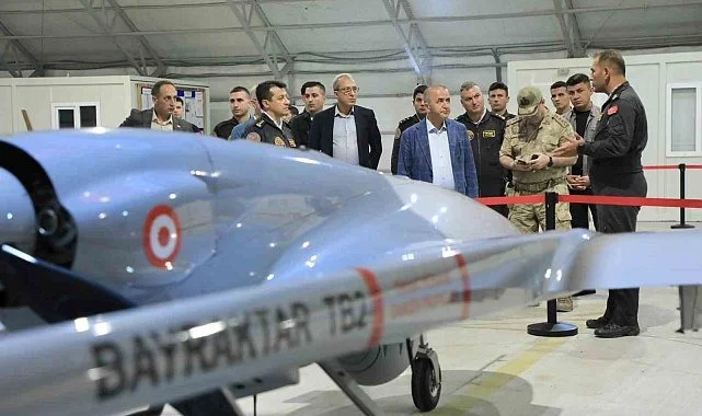Vali Hatipoğlu’ndan İHA Komutanlığına Ziyaret