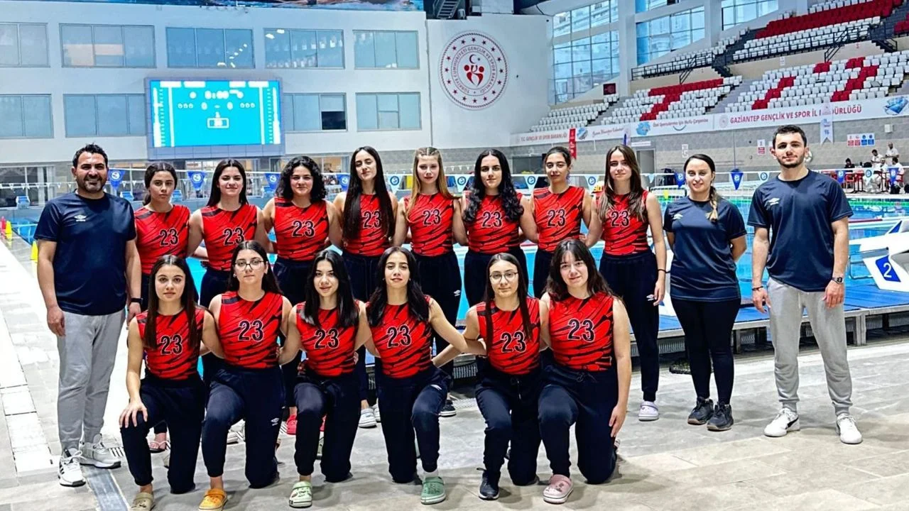 Elazığ Gençlik ve Spor Kulübü 9 Takımla Profesyonel Liglere Damga Vuruyor