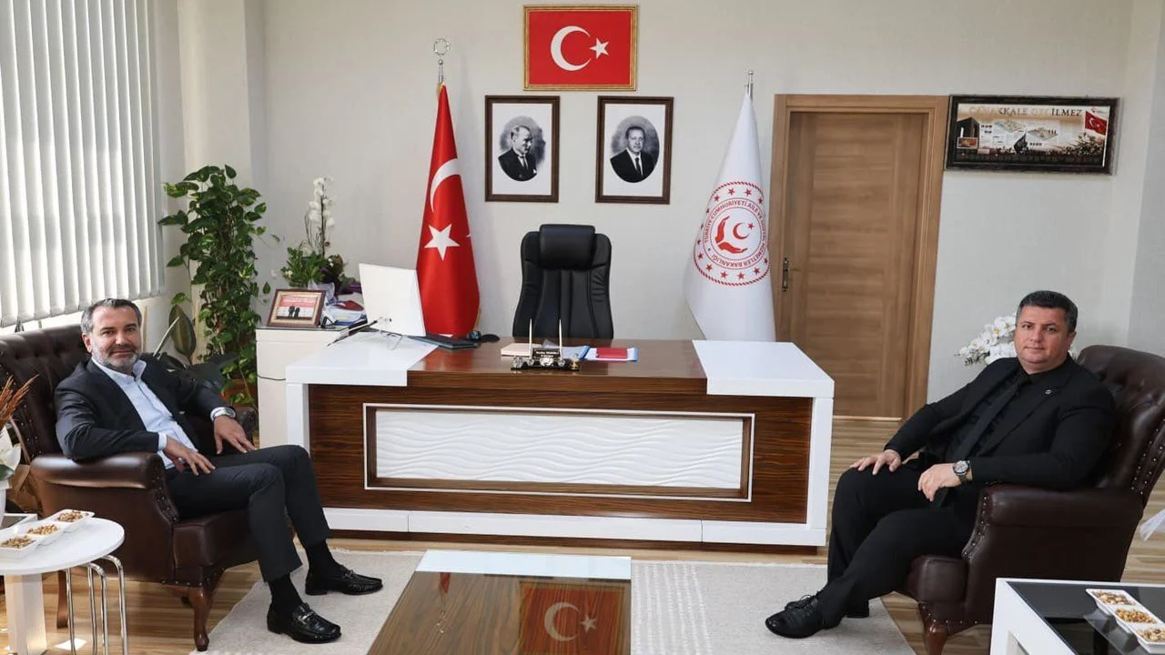 Başkan Şerifoğulları’ndan Aile ve Sosyal Hizmetler İl Müdürlüğü’ne Ziyaret