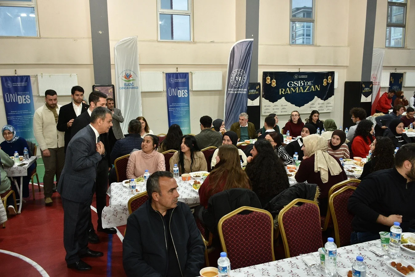 Milletvekili Keleş, Gençlerle İftar Sofrasında Buluştu