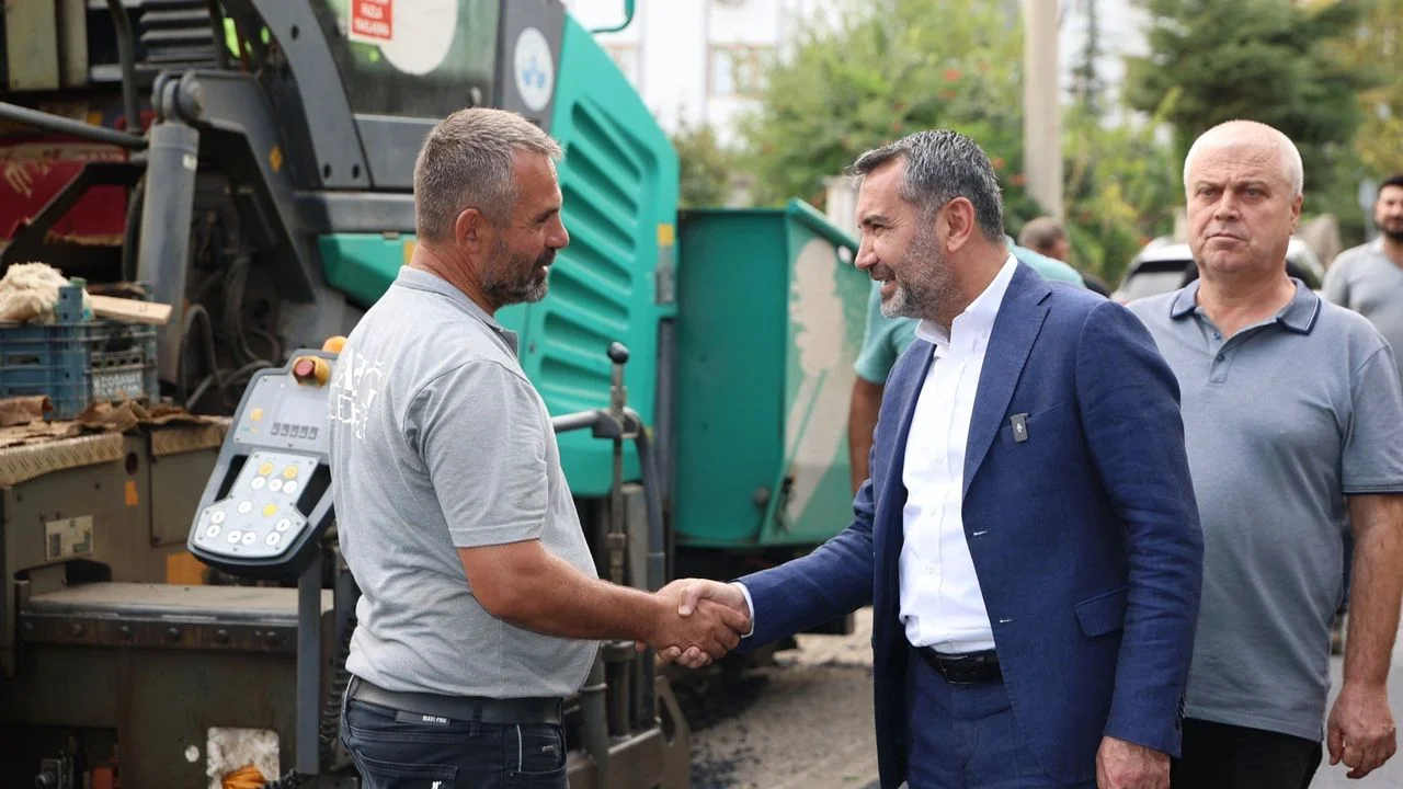 Abdullahpaşa’da Büyük Dönüşüm: Asfalt Çalışmaları Hız Kesmeden Sürüyor