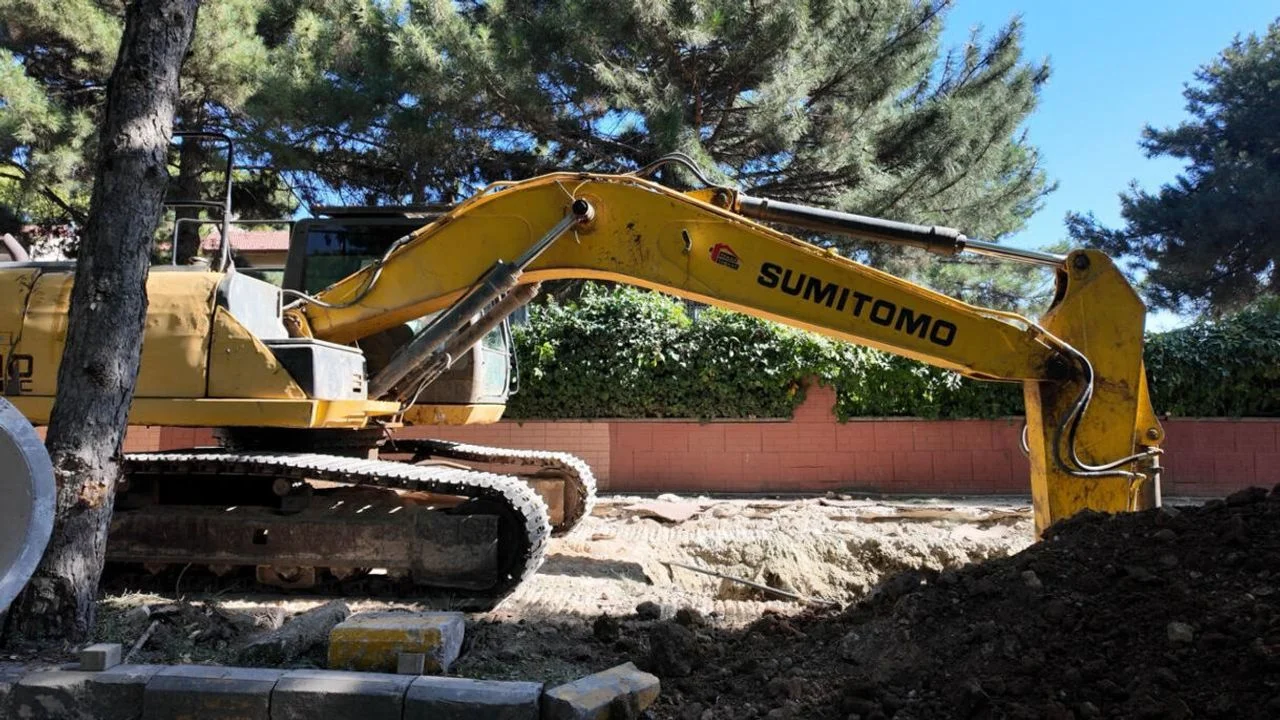 Elazığ’da Altyapı Hamlesi: Zübeyde Hanım Caddesi’ne Modern Yağmur Suyu Hattı