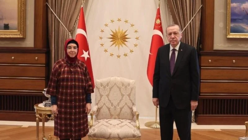 Eski Keban Belediye Başkanı, Umre’de Sadece Kendisine Oy Verenlere Dua Etti!