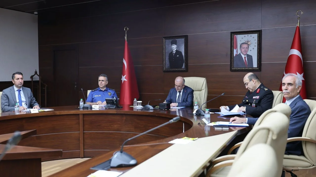 Elazığ’da Yurtlarda Güvenlik Zirvesi: Öğrenciler İçin Yeni Önlemler Yolda