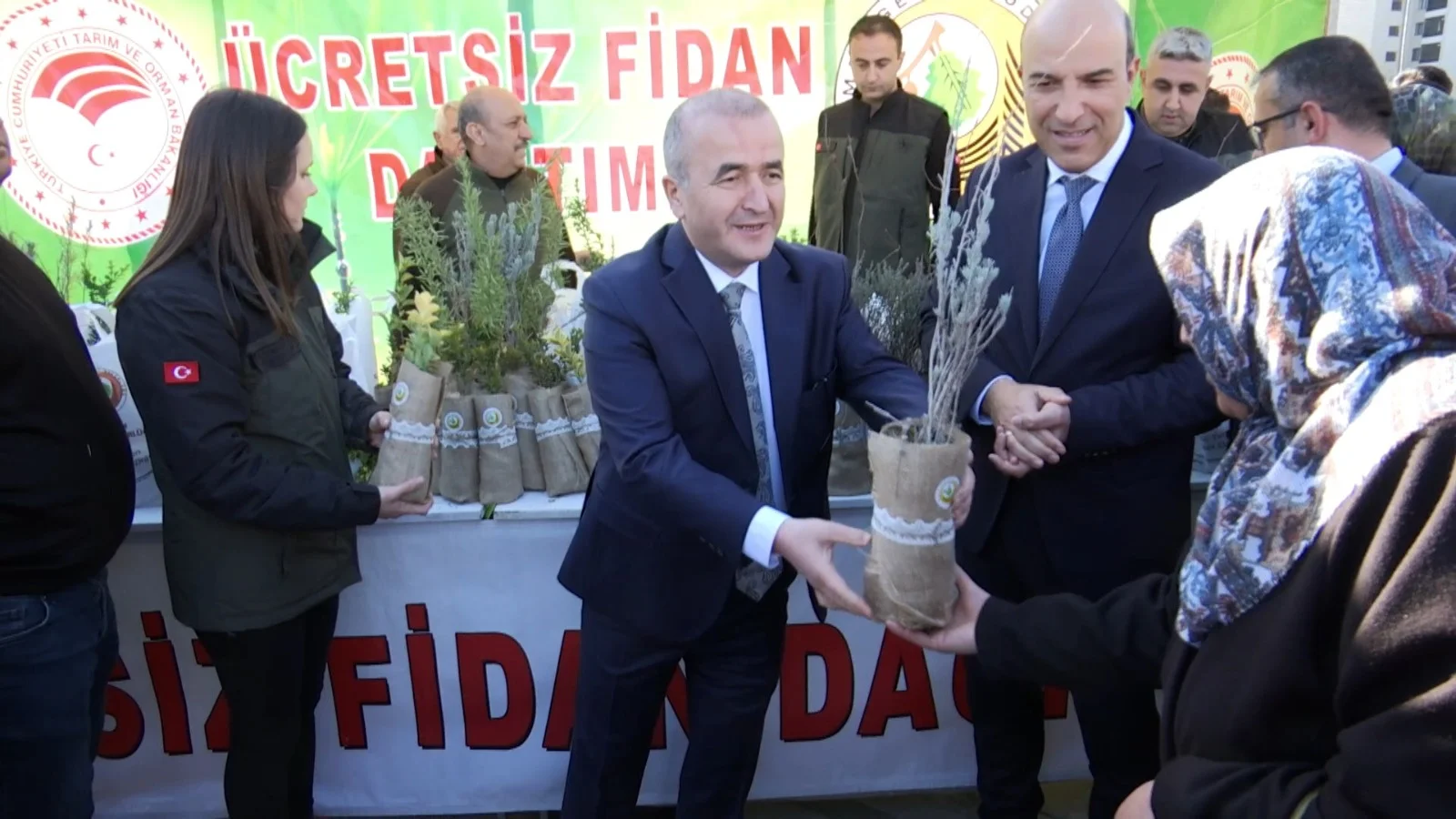 Elazığ’da 23 Bin Fidan Dağıtıldı