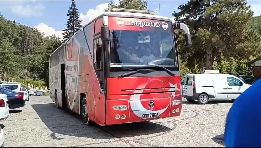 Kulüp Otobüsü Harput FK Olarak Giydirildi