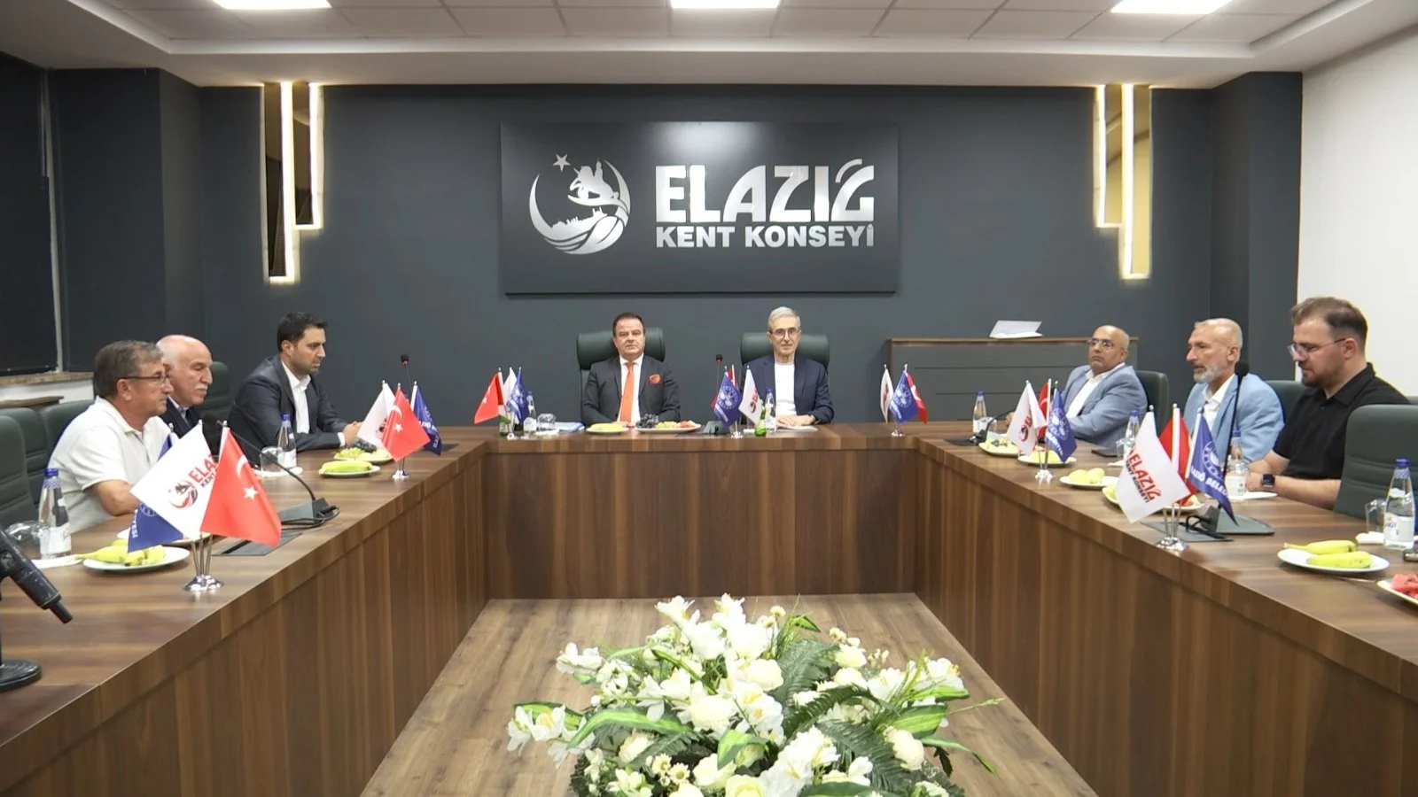 Prof. Dr. İsmail Demir Kent Konseyi’ndeki Toplantıya Katıldı
