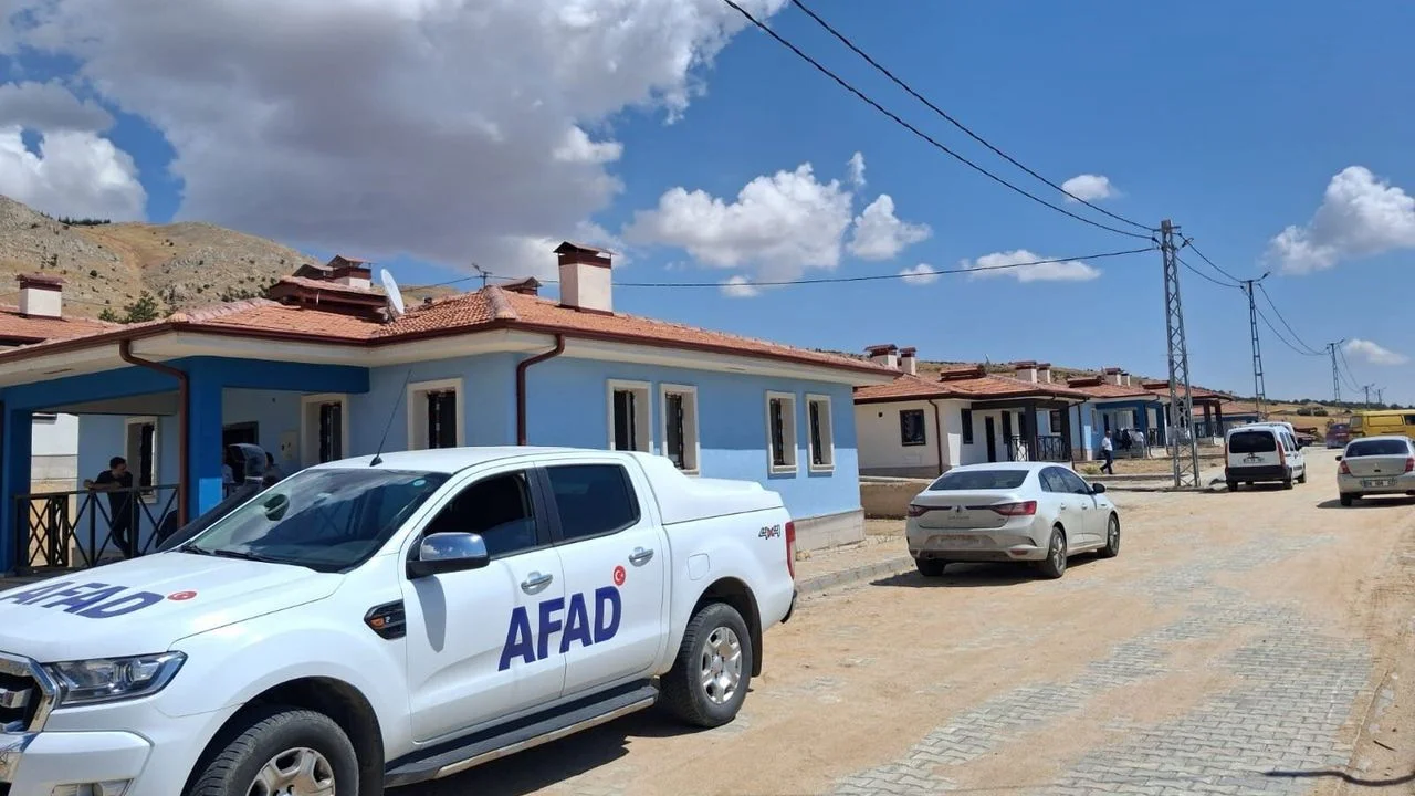 Elazığ’da Sevindiren Gelişme: Baskil’de 20 Afet Konutu Hak Sahiplerine Teslim Ediliyor