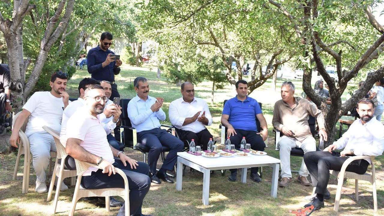 Türkiye Sakatlar Derneği Elazığ Şubesi Geleneksel Piknikte Buluştu