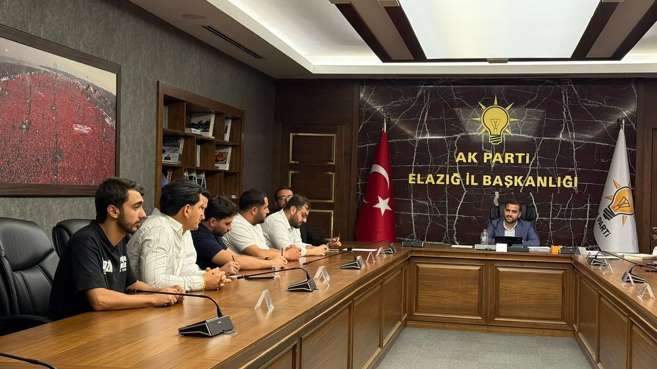 AK Parti Elazığ Gençlik Kolları’ndan Yeni Dönem Planlaması