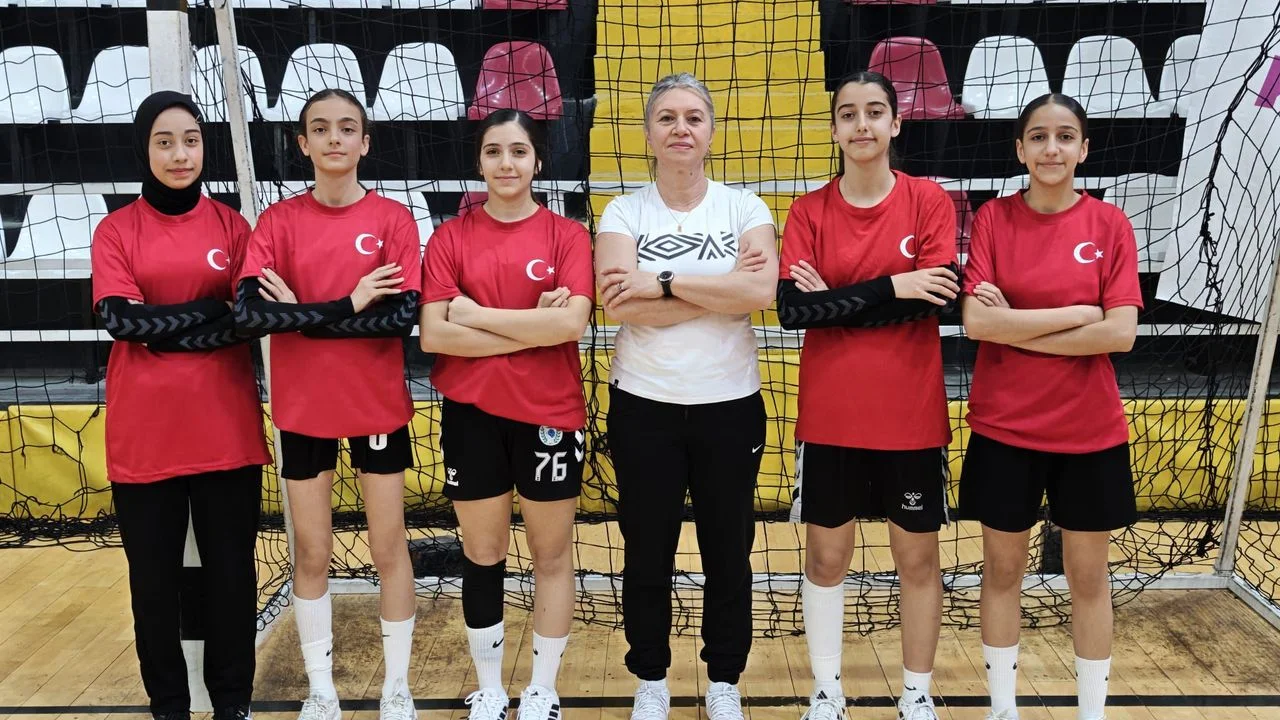 Elazığ Hentbolunda Altyapı Devrimi: 21 Sporcu Milli Takım ve Süper Lig Yolunda