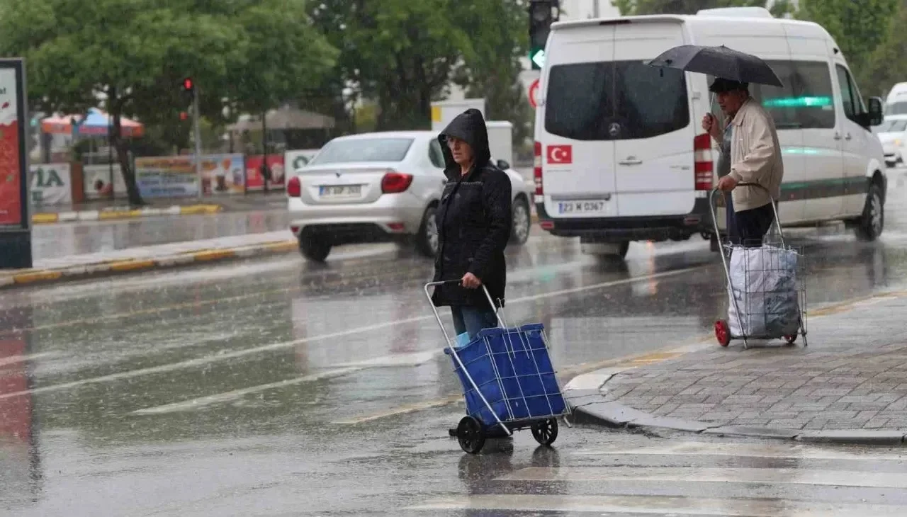 Elazığ’a Kırkikindi Yağmurları Geliyor!