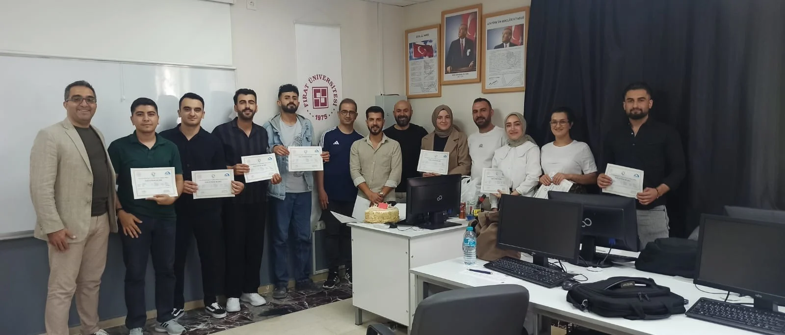 B1 INTERMEDIATE LEVEL TEMEL İNGİLİZCE EĞİTİM KURSİYERLERİ KATILIM BELGELERİNİ ALDI