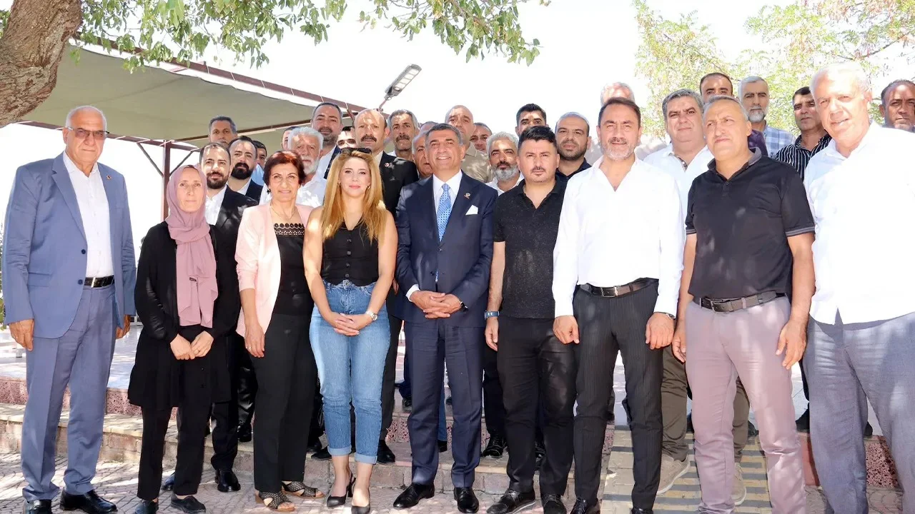 Milletvekili Erol’dan Muhtarlarla Kentsel Dönüşüm Toplantısı
