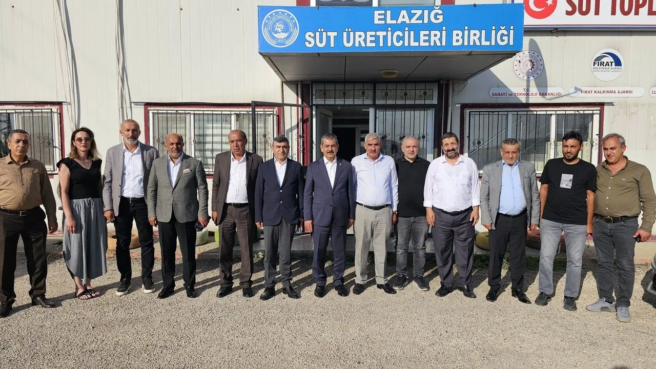 Elazığ’da Süt Sektörüne Dev Yatırım: Prof. Dr. Erol Keleş Tesisleri İnceledi