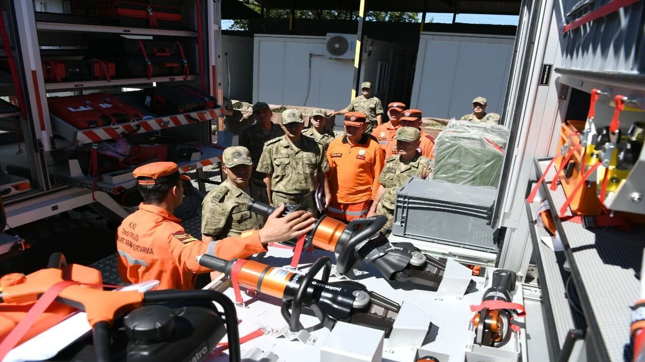 Mehmetçik’ten Kapsamlı Deprem Tatbikatı: Afetlere Hazırlık Tam Gaz