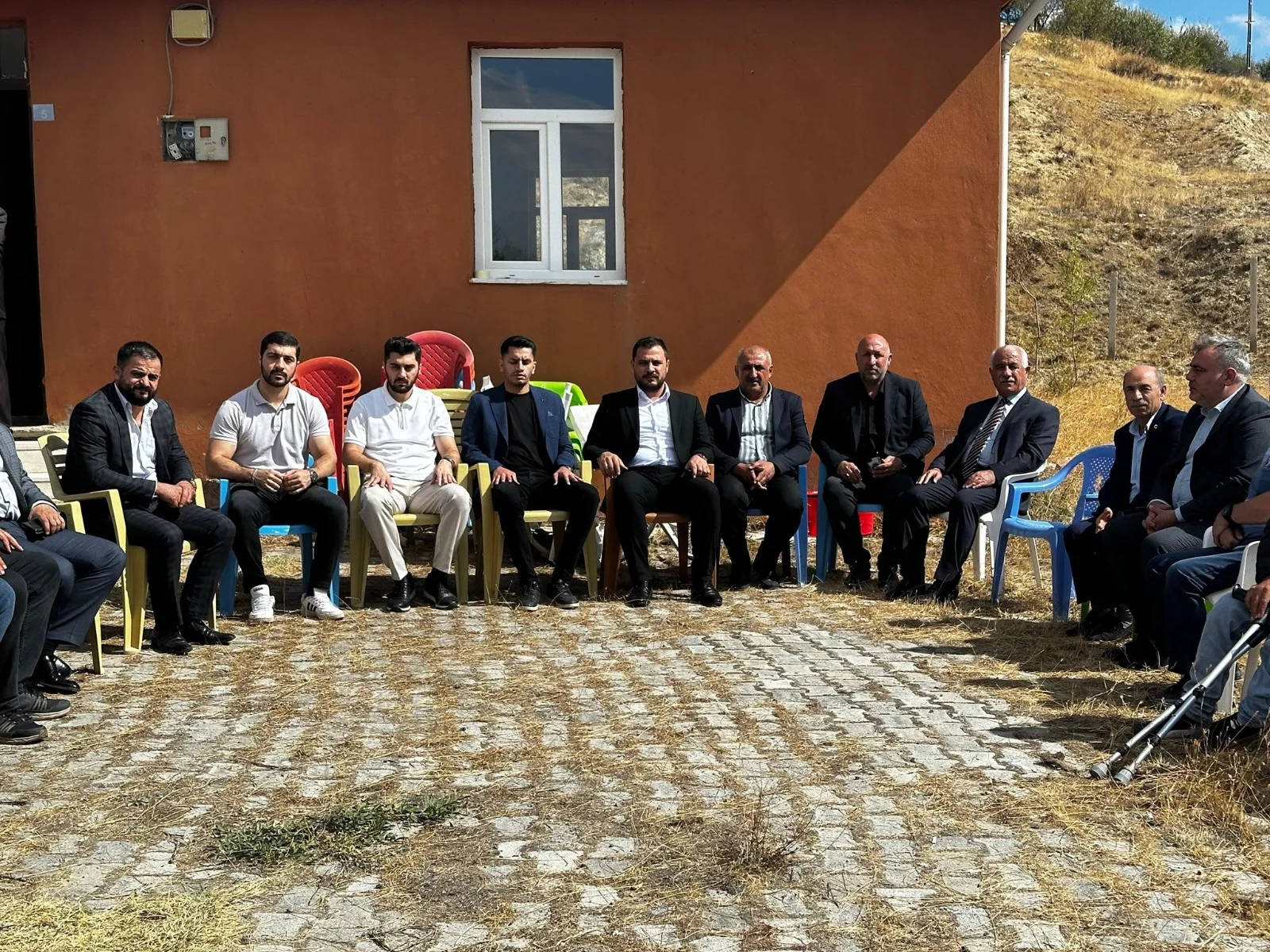 Başkan Bal Kovancılar’da Köy Sakinleriyle Buluştu