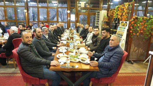 AK Parti Keban İlçe Teşkilatı İftarda Bir Araya Geldi