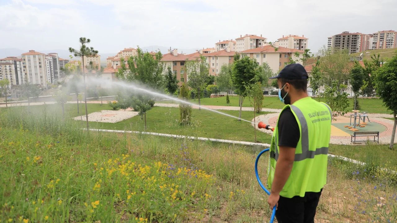 Elazığ’da Yaz Hazırlığı: Haşerelere Karşı Kapsamlı İlaçlama Seferberliği
