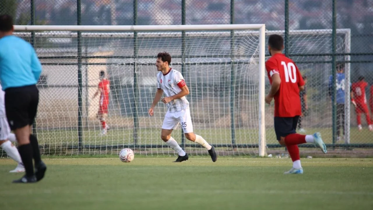 Elazığspor Afyon Kampında Namağlup İlerliyor: Balıkesirspor ile Berabere