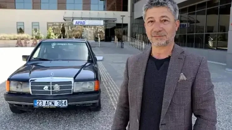 Elazığlı Hayırsever Otomobilini Gazze İçin Bağışladı