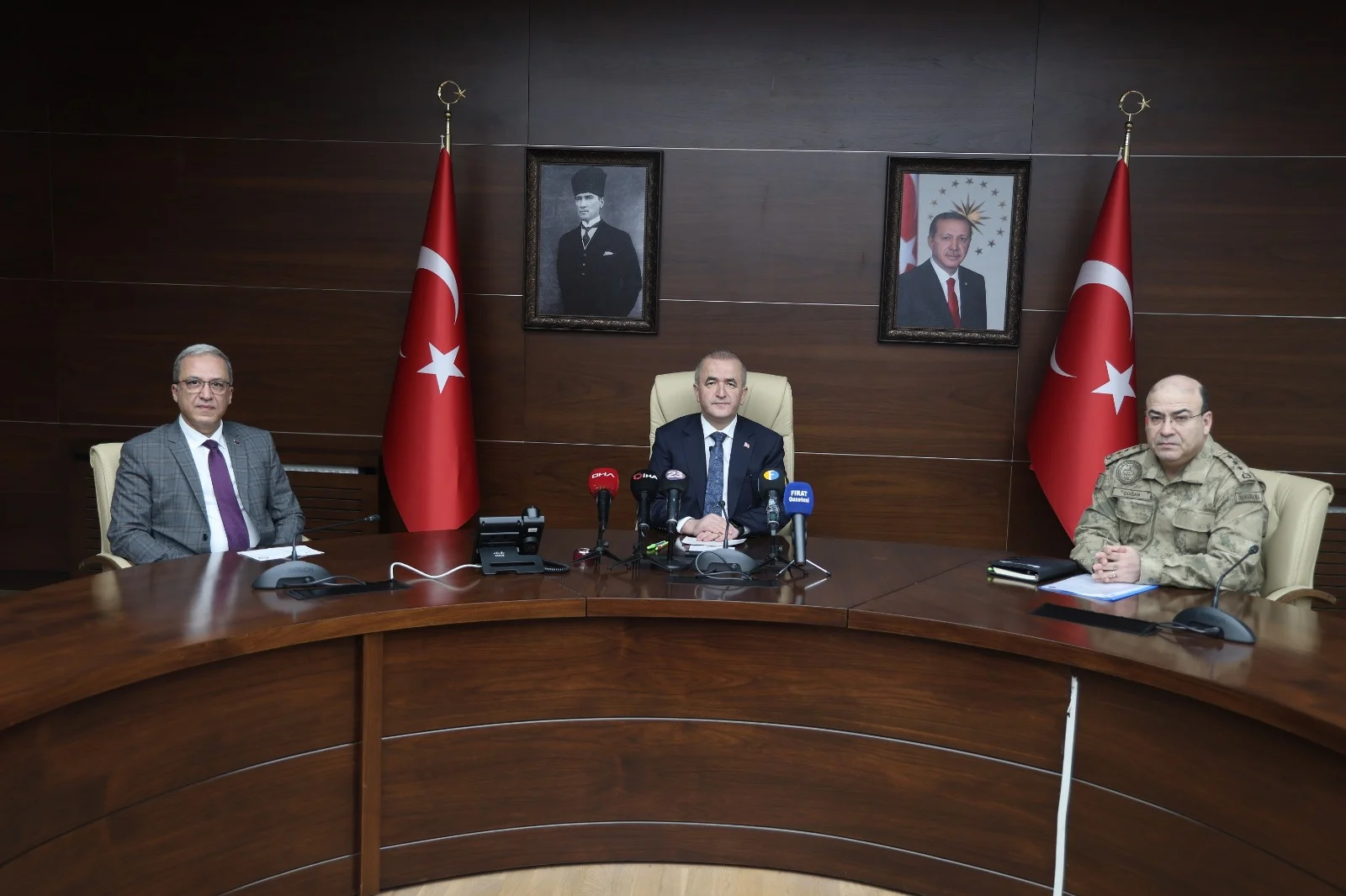 Vali Hatipoğlu: “Bayramda 10 Bin 599 Güvenlik Gücü Sahada Görev Yapacak”