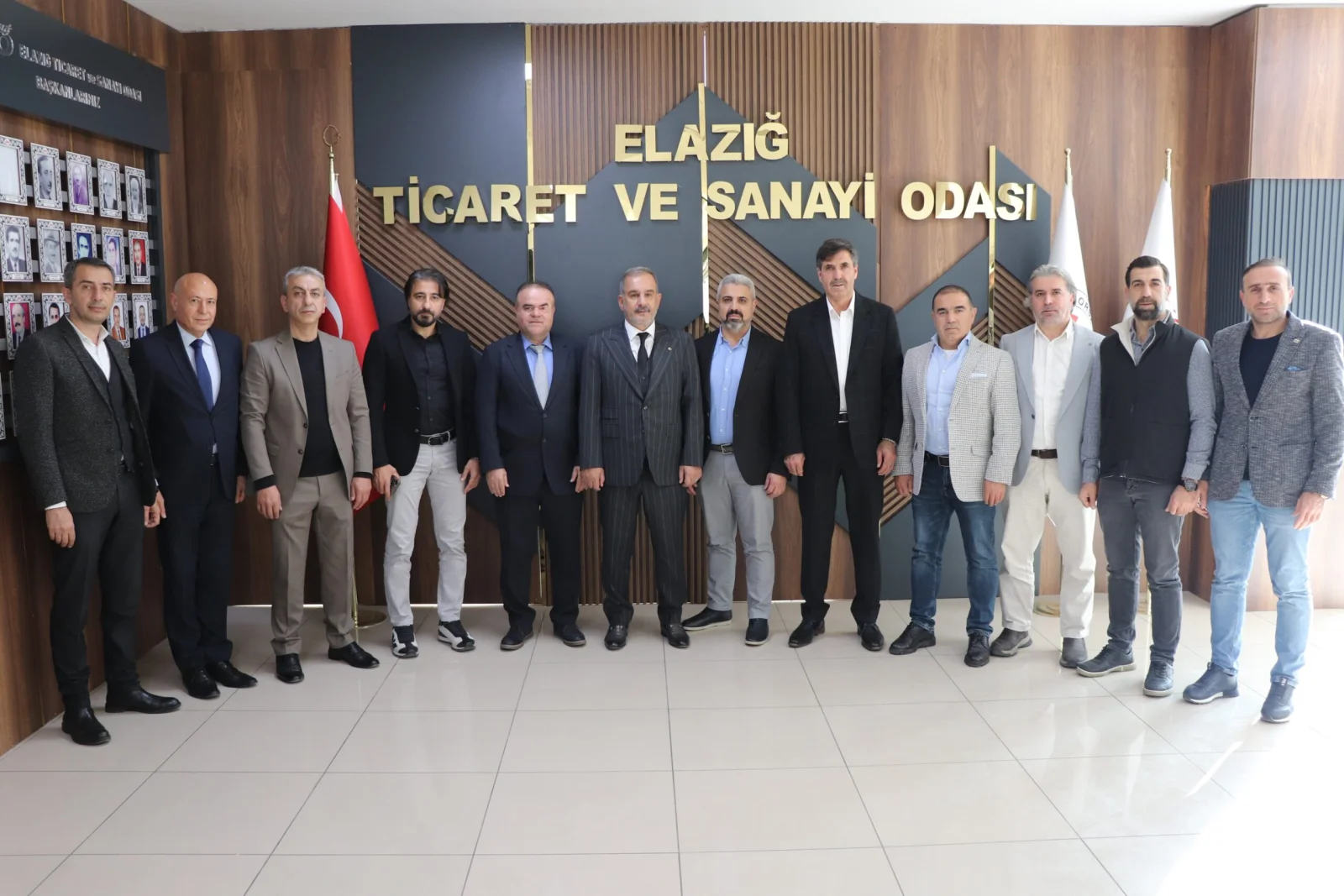 Hollanda Elazığ İşadamları Derneği’nden Başkan Alan’a Ziyaret