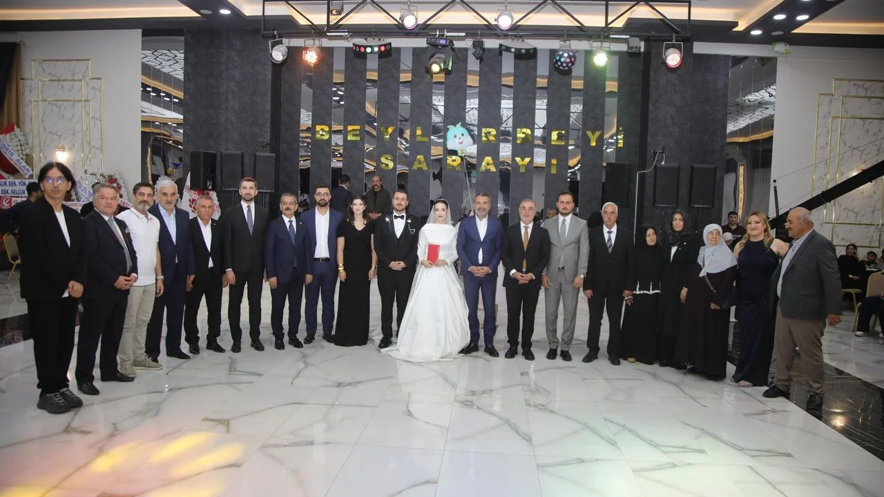 Elazığ’da Mutlu Gün: Ergen ve Kayalı Ailelerinin Düğün Töreni