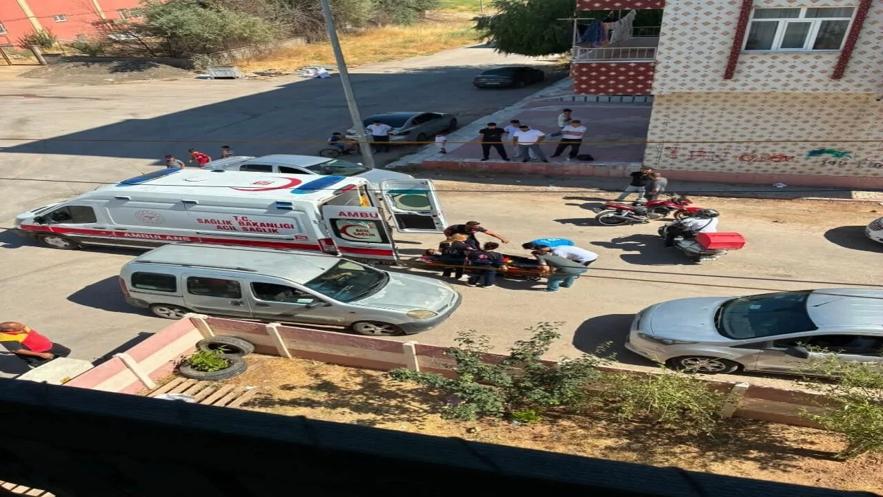 Elazığ’da Trafik Kazası: Motosiklet Sürücüsü Yaralandı