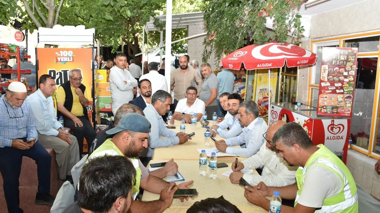 AK Parti Elazığ Milletvekilleri Maden’de Sahaya İndi: Vatandaşın Talepleri Dinlendi
