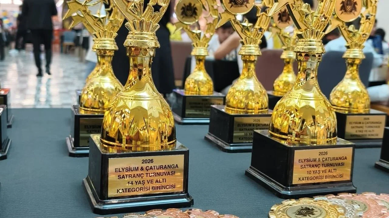 Elysium AVM ve Çaturanga SK’dan Geleneksel Satranç Şöleni
