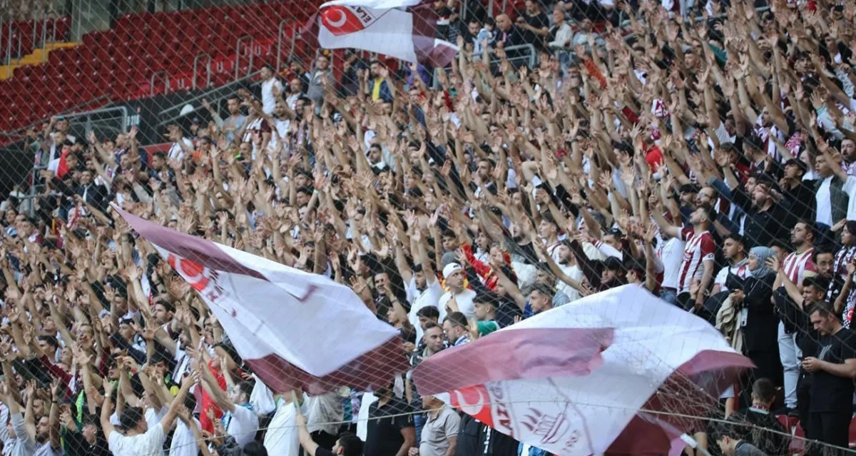 Elazığspor’a Lisans Sürecinde Ek Süre Tanındı: Mücadele İçin Hazırlıklar Sürüyor