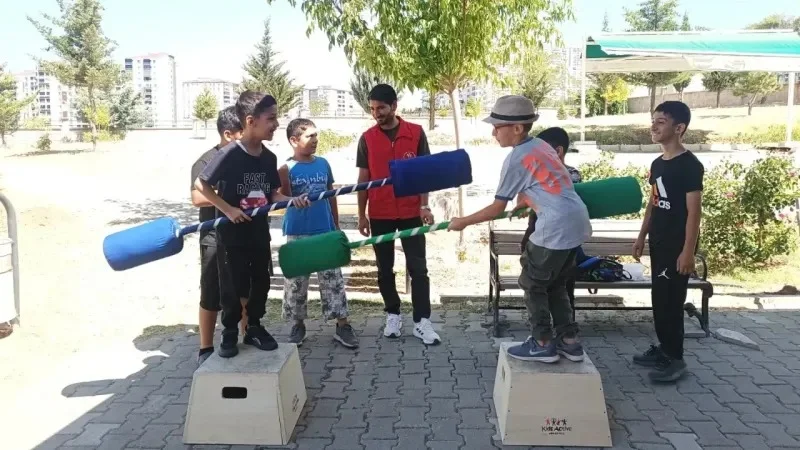 Elazığ’da Gençler Seferber Oldu!