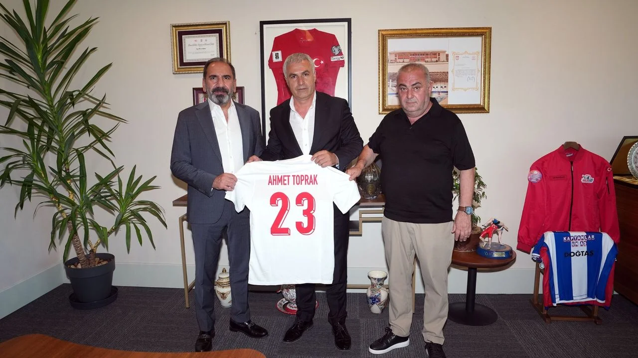 Elazığspor’da Yeni Sezon Mesaisi: Başkan Ahmet Toprak’tan Kritik TFF Ziyareti