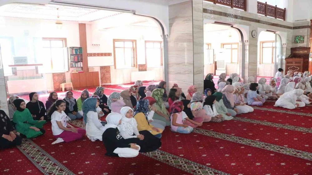 Elazığ’da Çocuklar İçin Yaz Kur’an Kursları Şenliği Başlıyor: Aileler ve Öğrenciler Heyecanlı