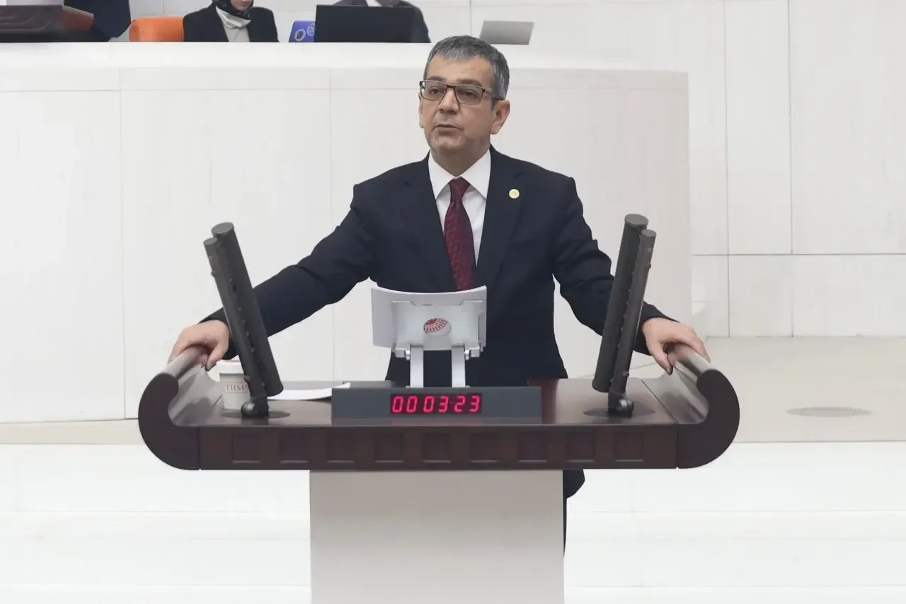 Elazığ Milletvekili Prof. Dr. Erol Keleş’ten İşçilere Destek Çağrısı
