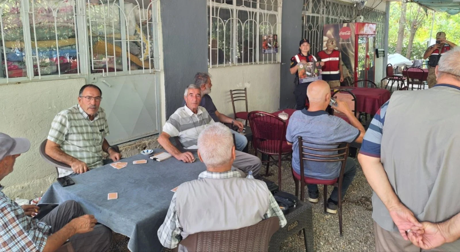 Elazığ’da Jandarma Ekipleri, Vatandaşları Bilgilendirdi