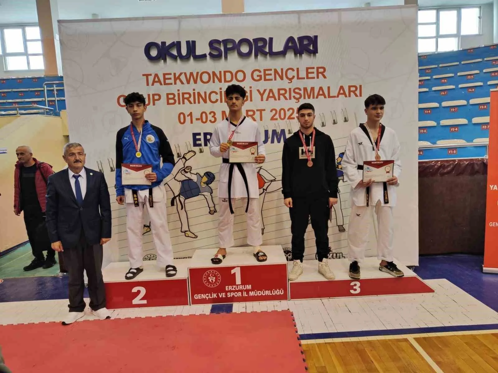 Taekwondo’da Elazığ’a 9 Madalya