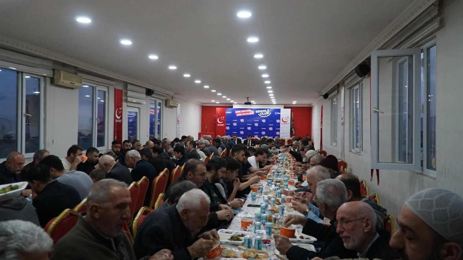Saadet Partisi Elazığ İl Teşkilatı İftar Programında Bir Araya Geldi