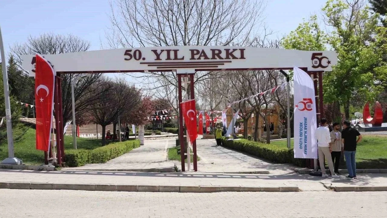 FÜ’de isim değişikliği: Kültür Park, “50. Yıl Parkı” Oldu