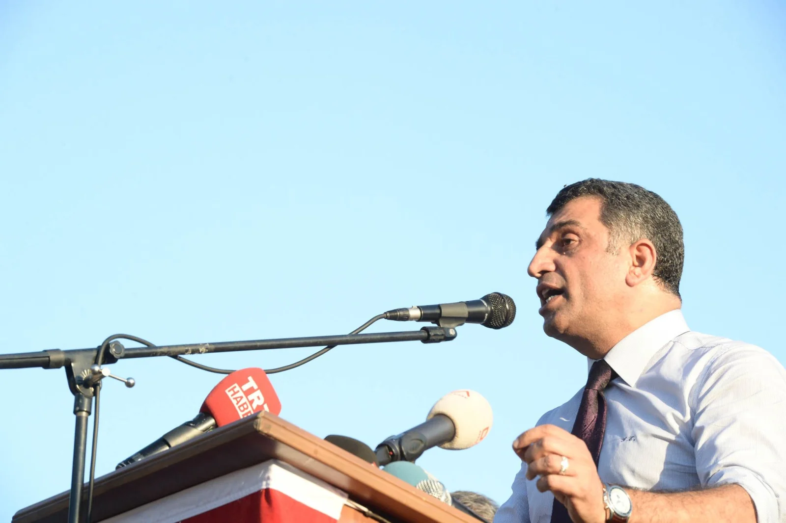 Milletvekili Erol “Tunceli, Terör Kenti Değildir, Özgürlükler ve Cumhuriyet Kentidir”