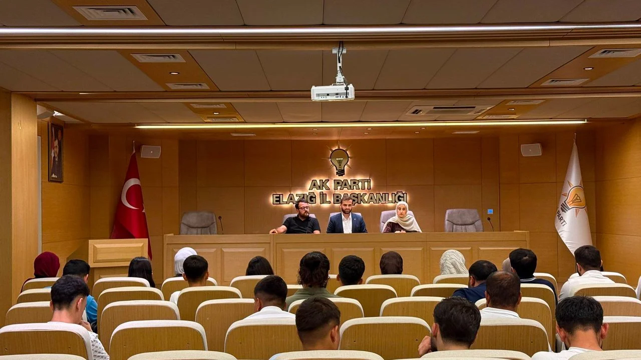 AK Parti Elazığ Gençlik Kolları’nda Yeni Dönem Hazırlıkları Başladı